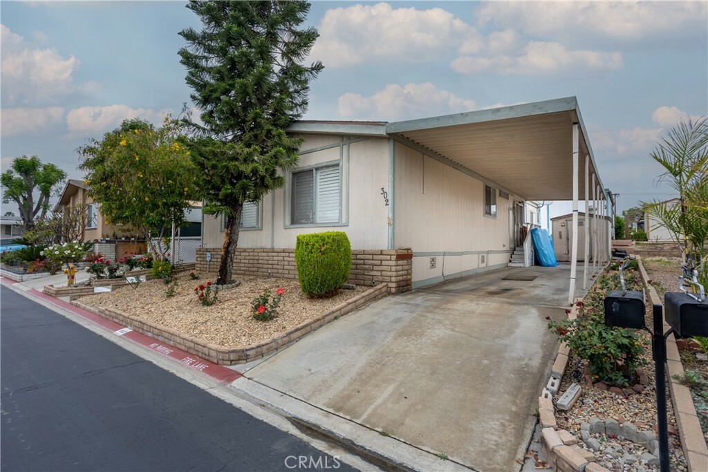 Property Photo: 1456 E. Philadelphia #302 CA 91761