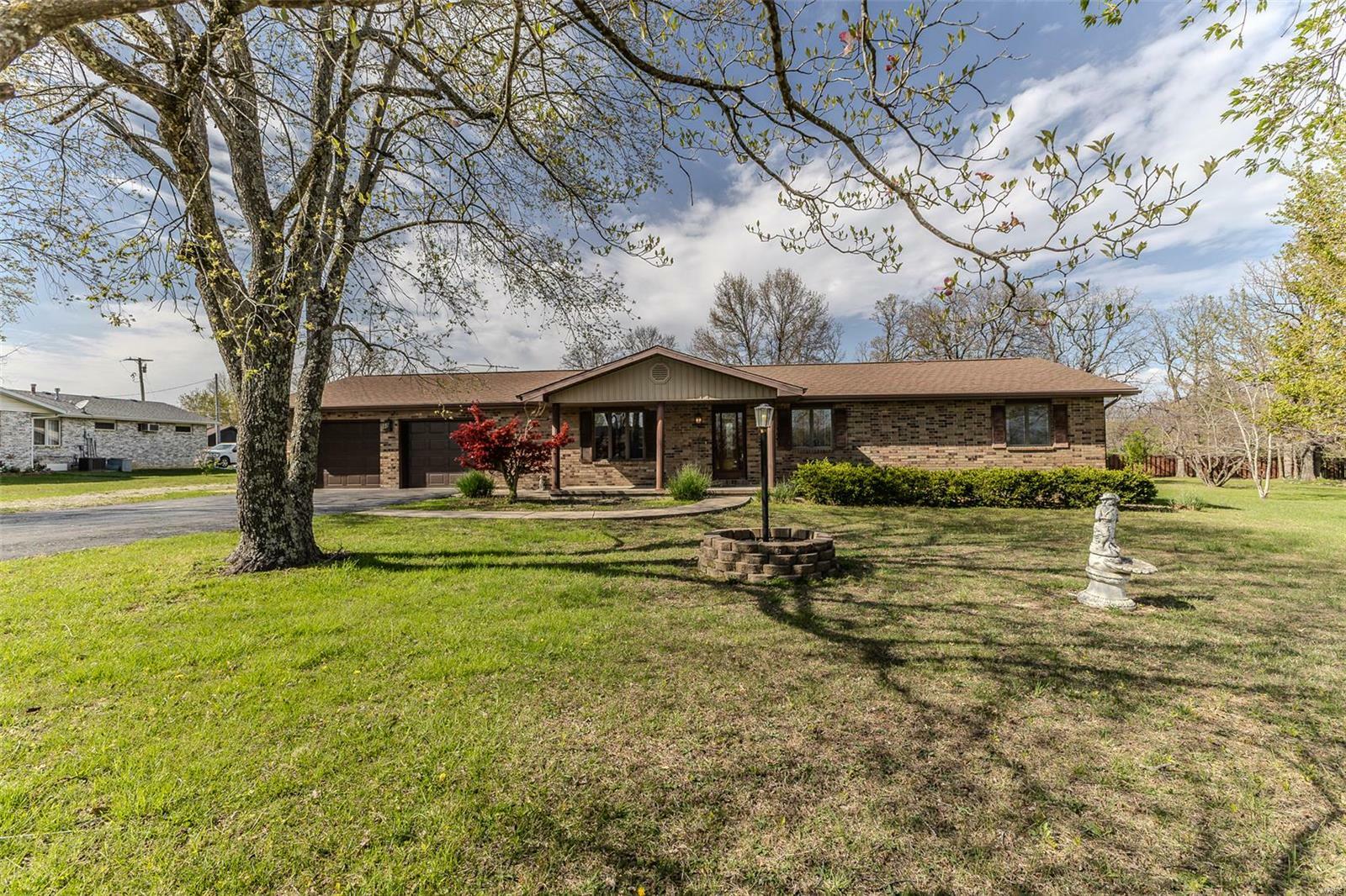 Property Photo: 173 Addison Drive MO 65536