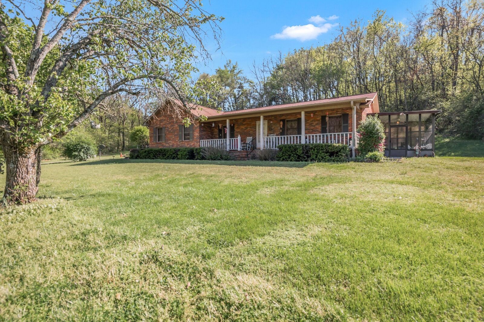 Property Photo:  4801 Old Shelbyville Rd  TN 37388 