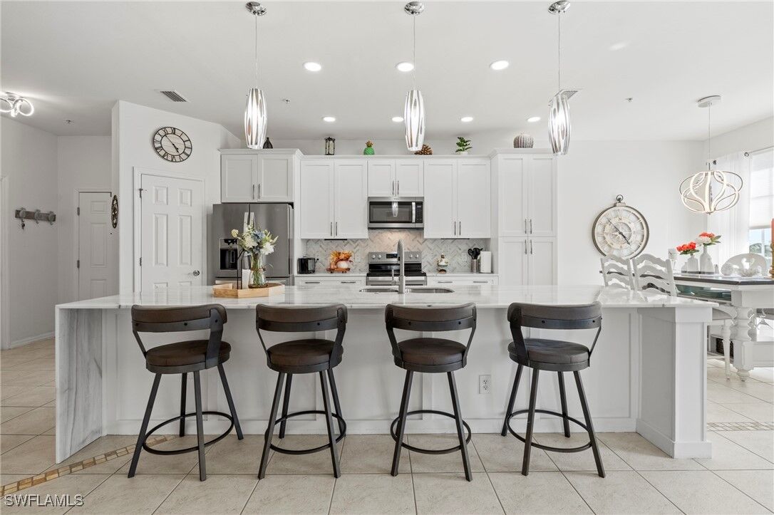 Property Photo:  11700 Pasetto Lane 301  FL 33908 