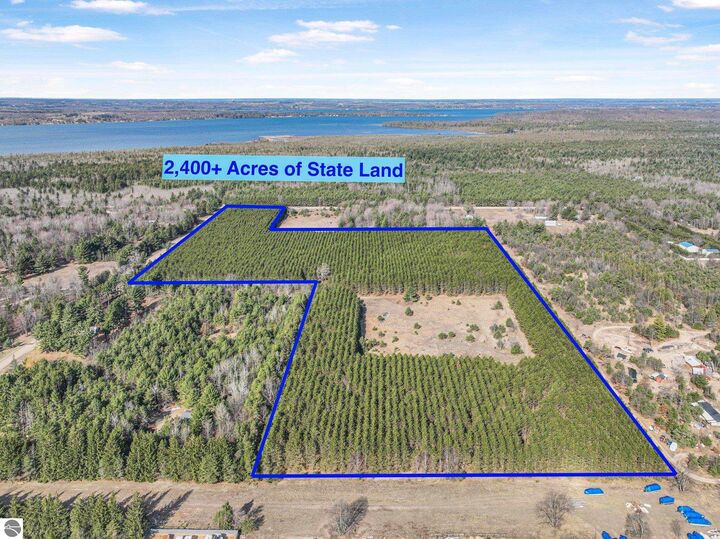 Property Photo: 7020 NW Round Lake Road MI 49676