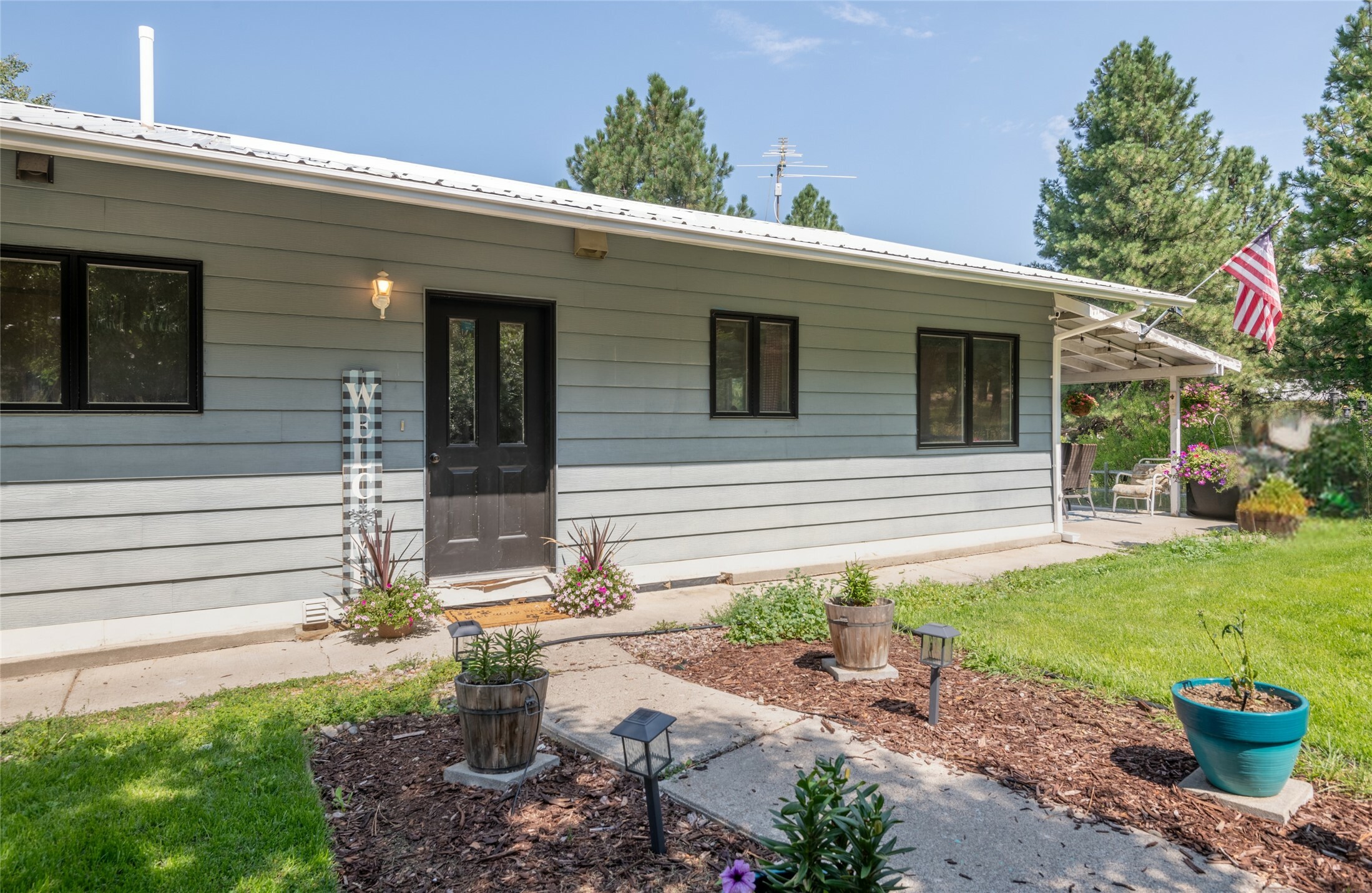Property Photo: 3060 Arneguy Lane MT 59821
