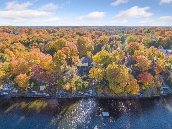 Property Photo: 6425 Virginia Drive MN 55331