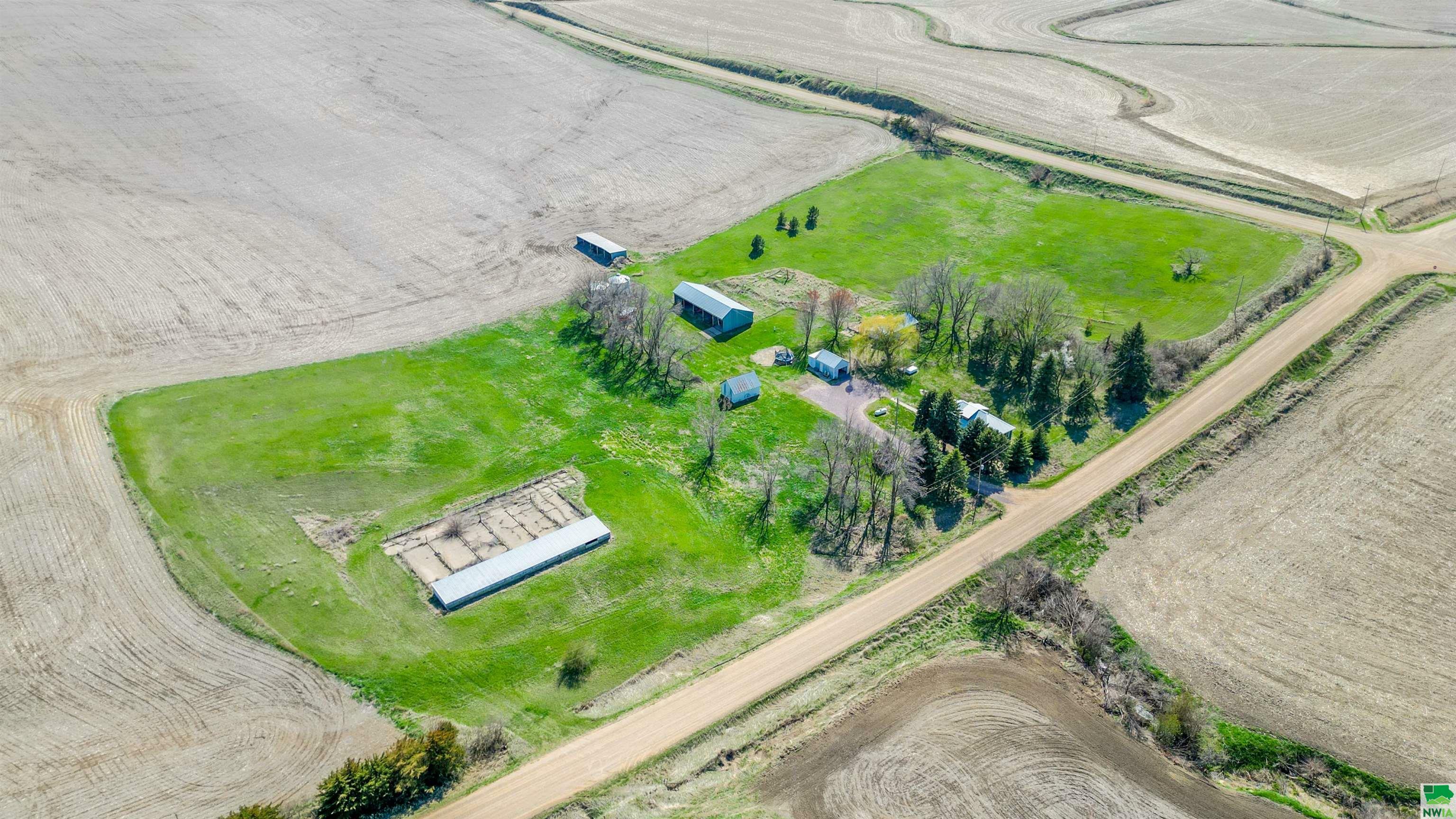 Property Photo: 3118 290th Street IA 51026