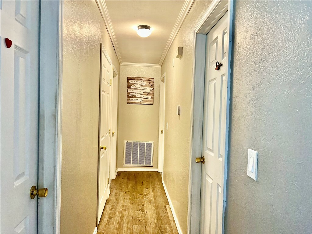 Property Photo: 1303 Rolling Oaks Drive AR 72756