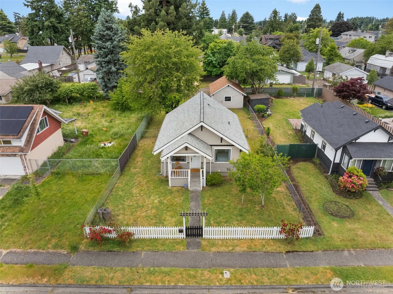 Property Photo:  7436  Tacoma Avenue S  WA 98408 