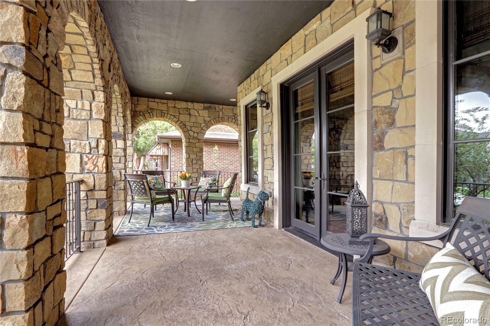 Property Photo: 1030 S Adams Street CO 80209