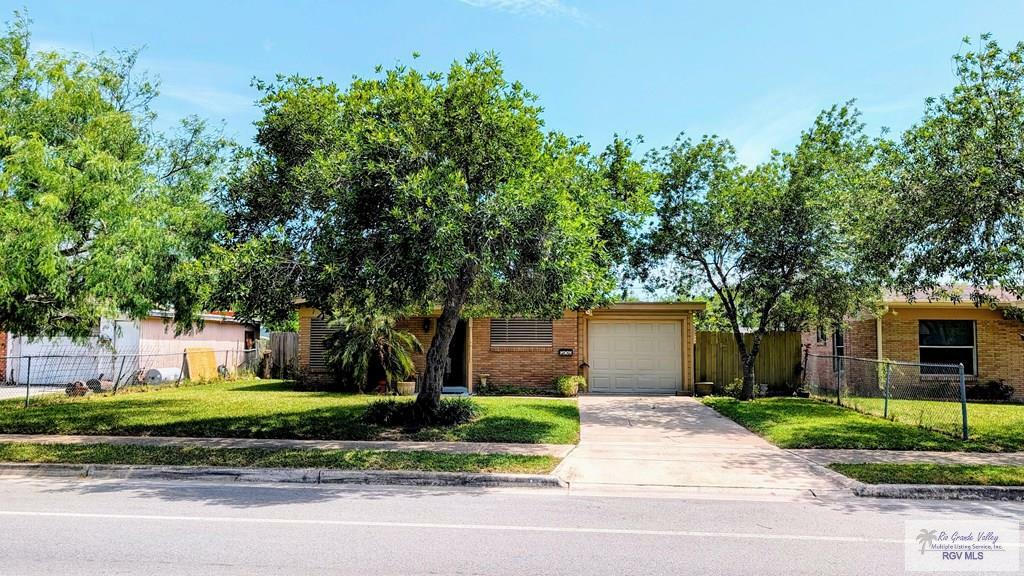 Property Photo: 1624 E Los Ebanos Blvd. TX 78521