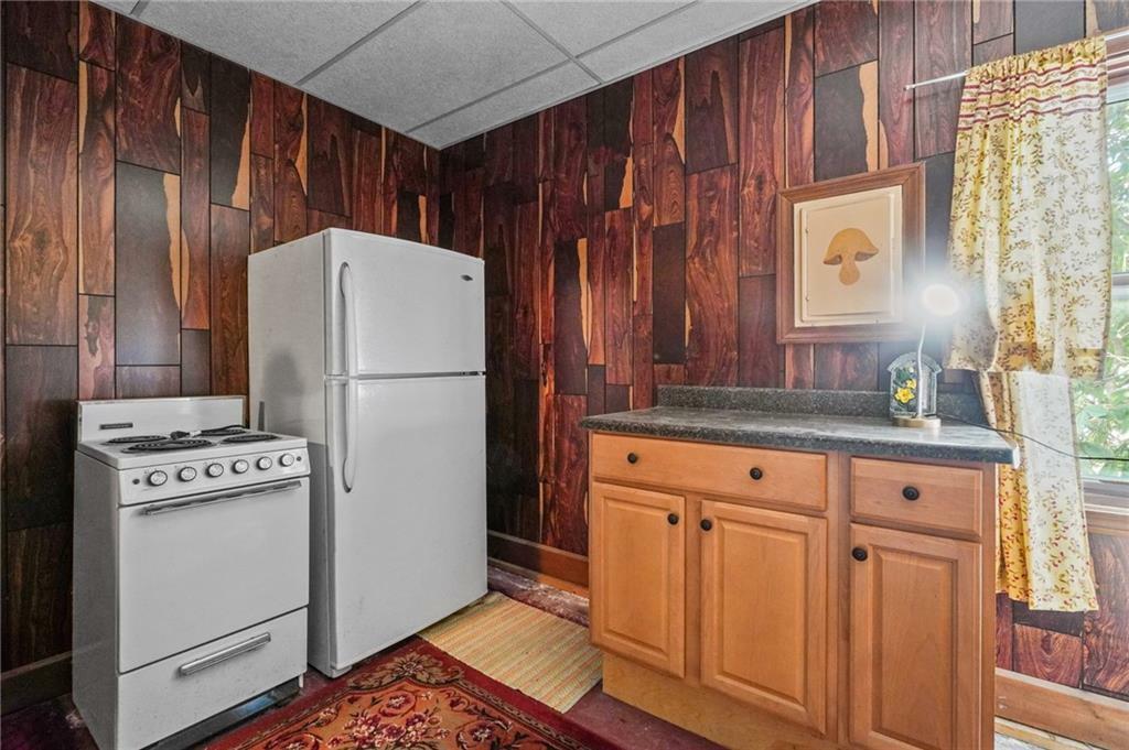 Property Photo: 33 Hawthorn Circle RI 02895