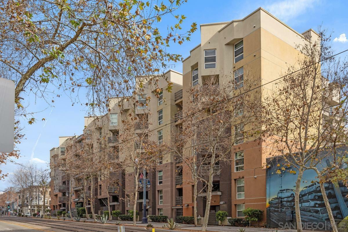 Property Photo: 1225 Island Av 213 CA 92101