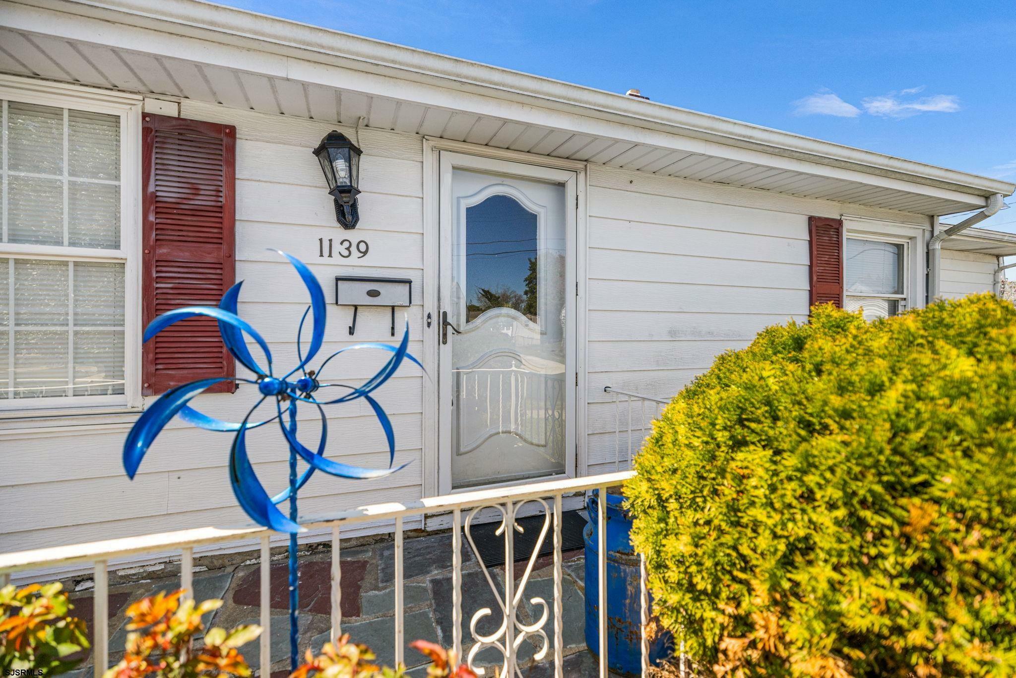 Property Photo: 1139 McConnell Dr Dr NJ 08232