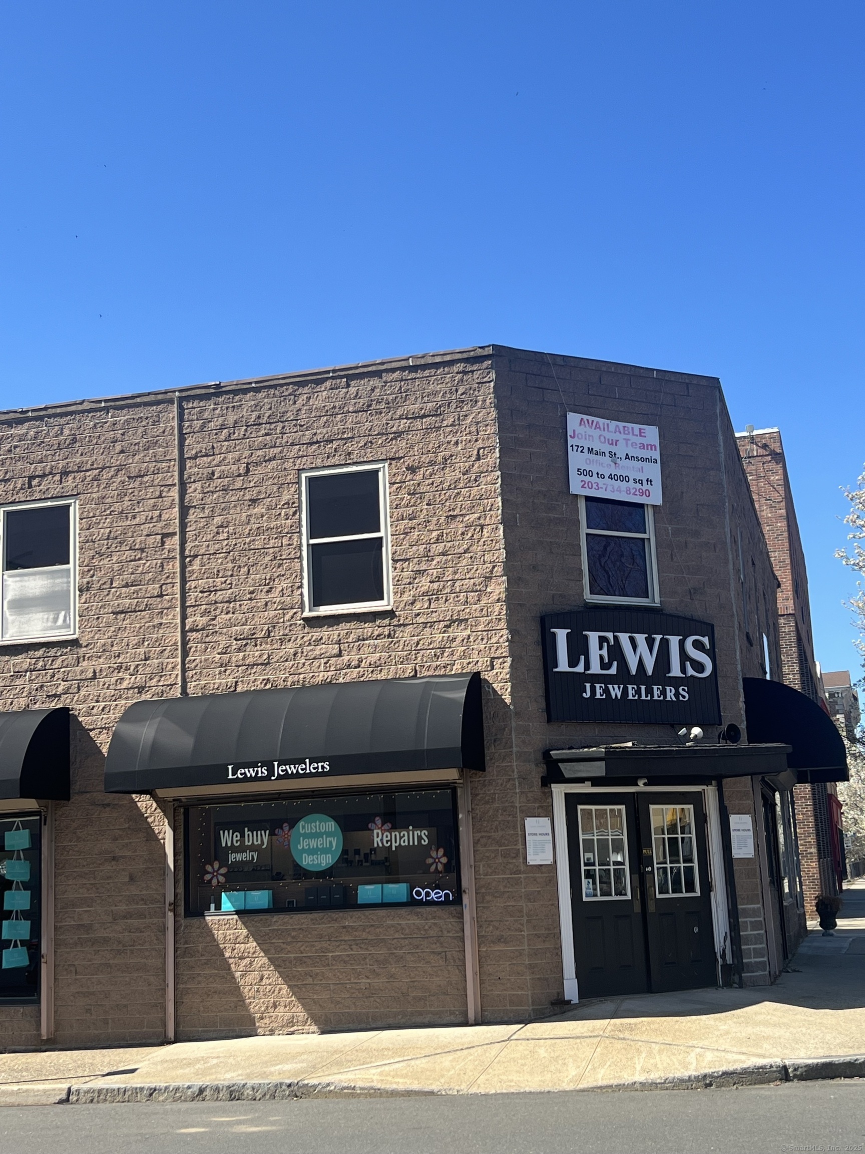 Property Photo: 174 Main Street 5 CT 06401