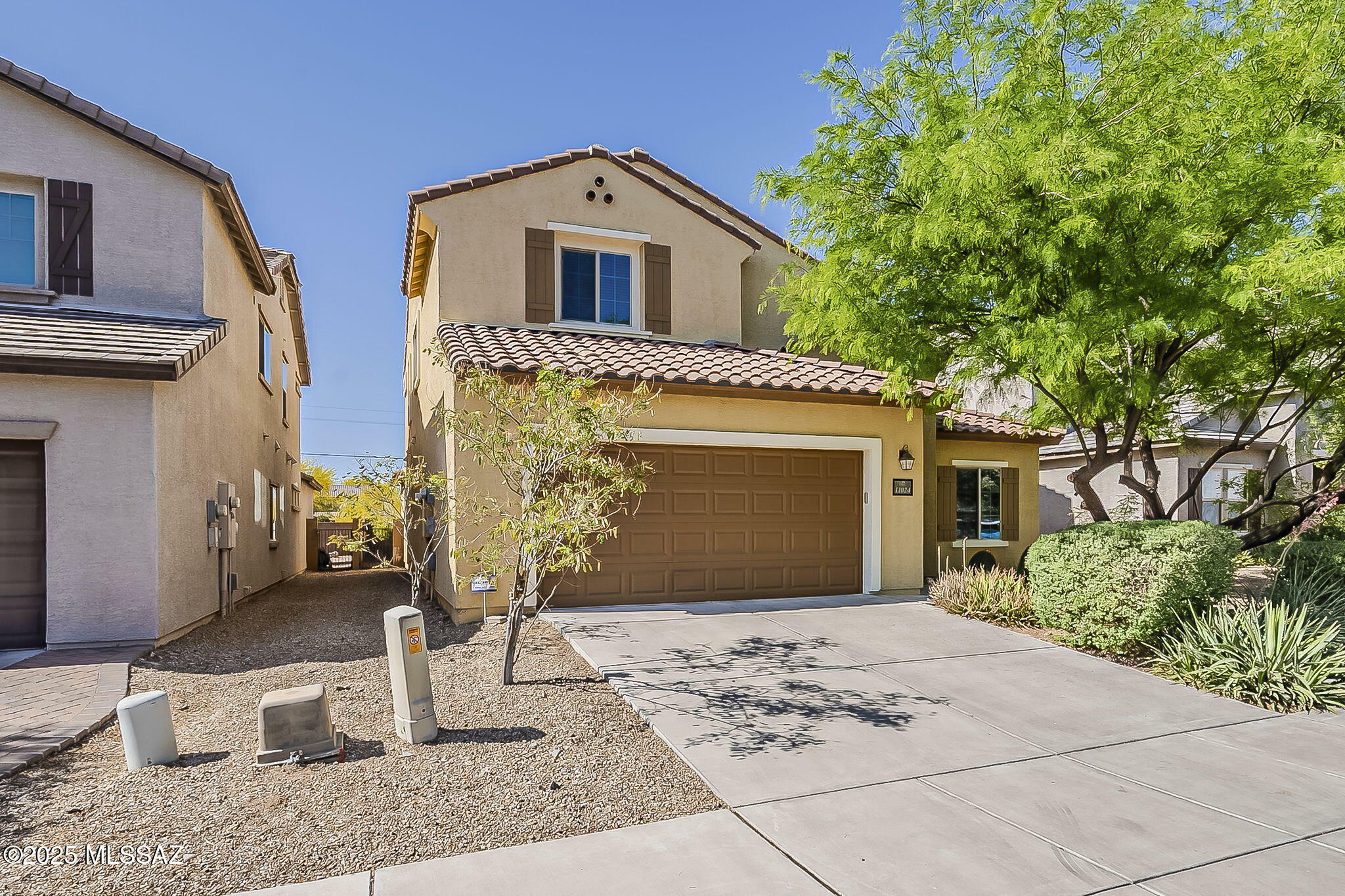 Property Photo: 11024 E White Sage Drive AZ 85747
