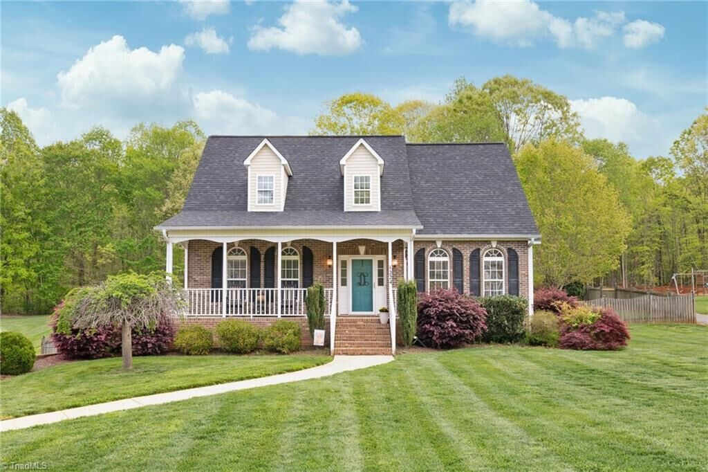 Property Photo:  224 Longwood Drive  NC 27006 