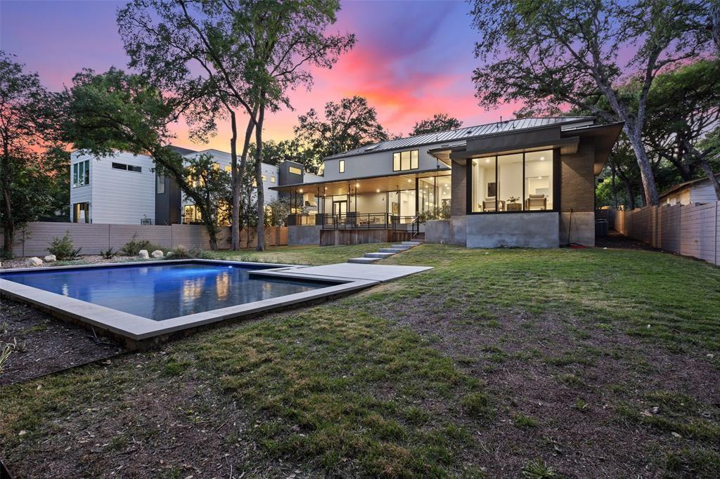 Property Photo: 2003 Sharon TX 78703