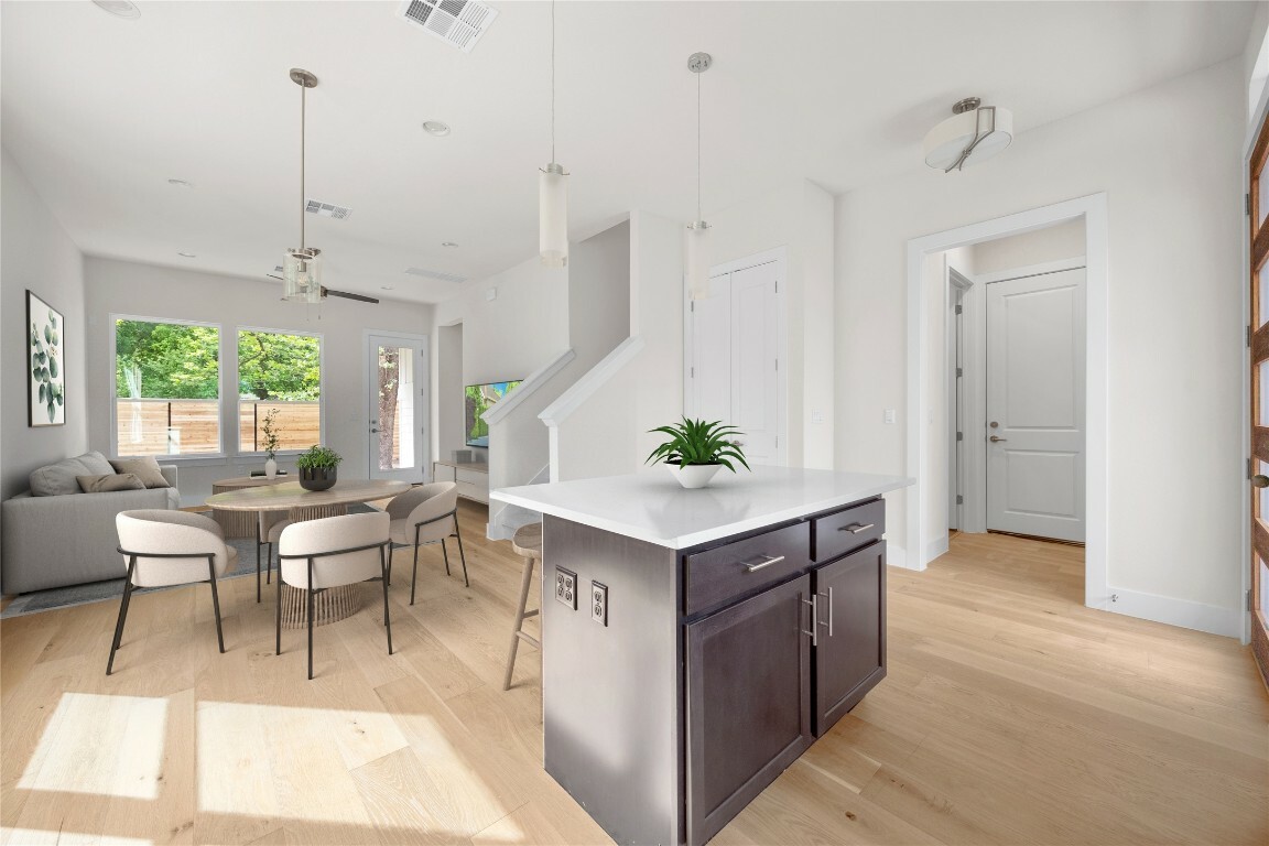 Property Photo: 760 Mansell Drive A TX 78702
