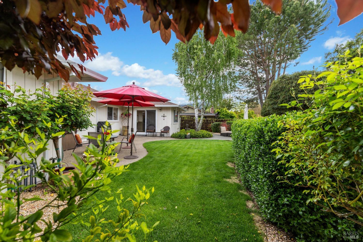 Property Photo: 195 Mountain Vista Place CA 95409