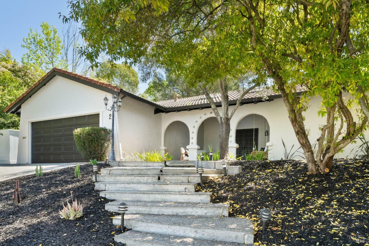 Property Photo:  2 Amber Court  CA 94947 