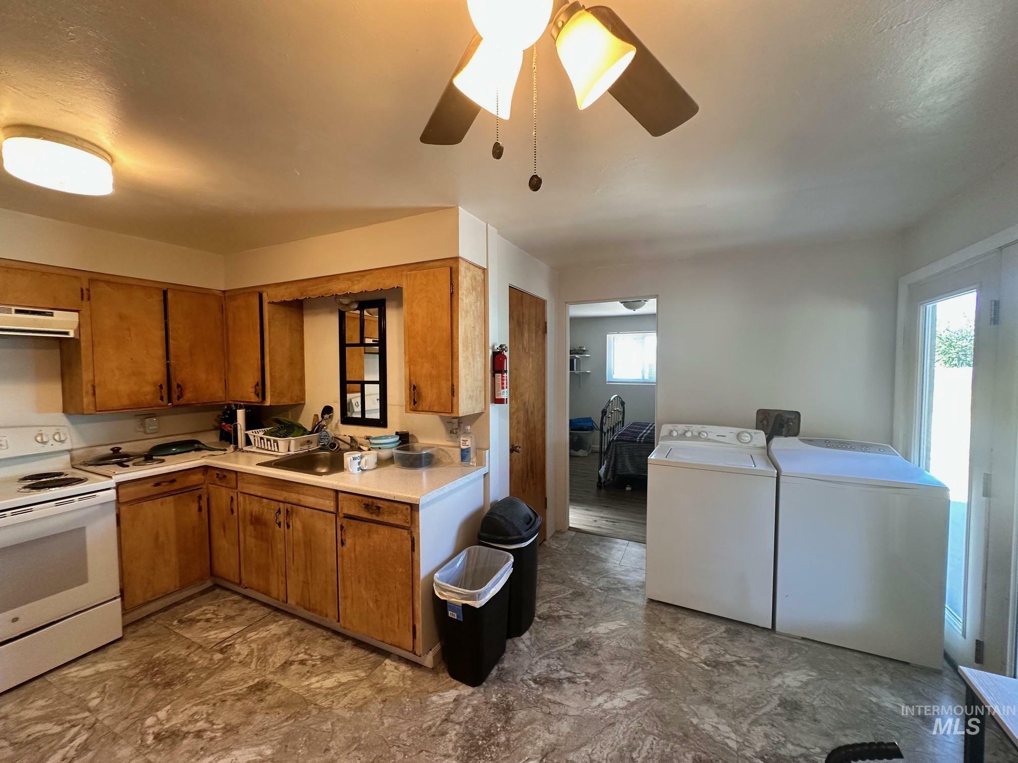 Property Photo: 723 N 2nd St. OR 97913