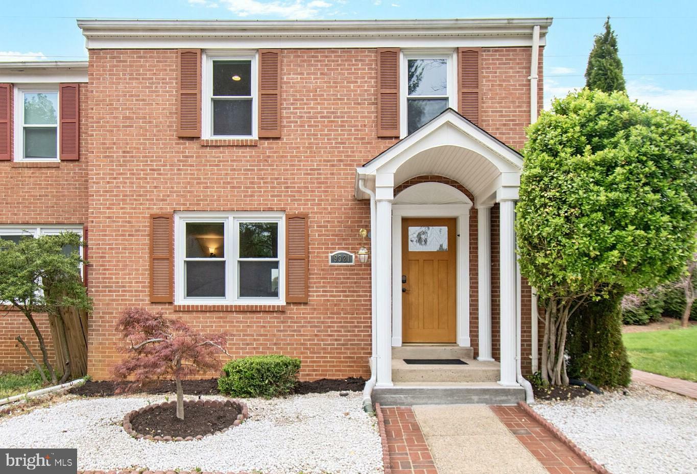 Property Photo: 9321 Bentridge Avenue MD 20854