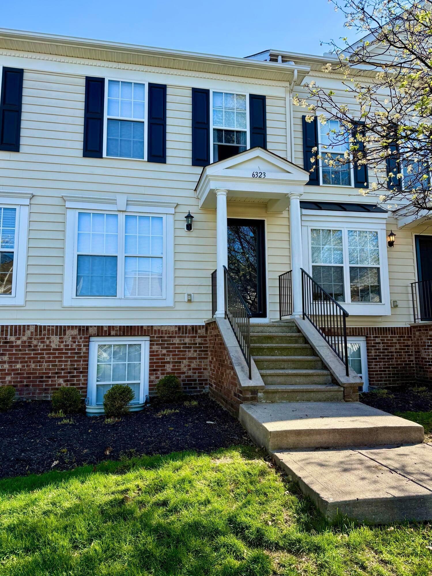 6323 Downwing Lane  Columbus OH 43230 photo