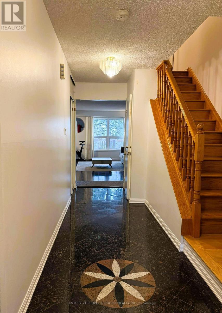 Property Photo: 101 Dundalk Drive 1 ON M1P 4V1