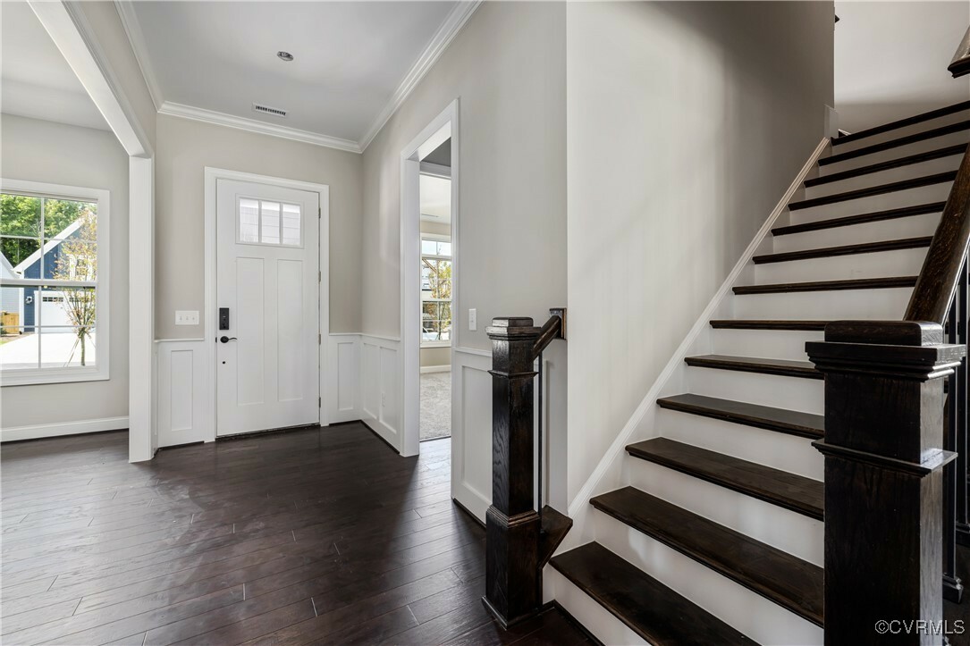 Property Photo: 1042 Arbor Heights Terrace VA 23114