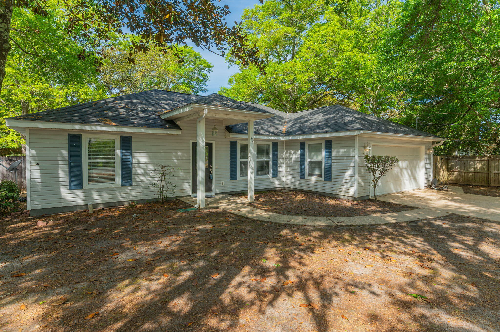 Property Photo: 49 Circle Drive FL 32547