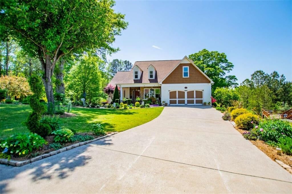 Property Photo: 348 N Ridge Lane N GA 30179