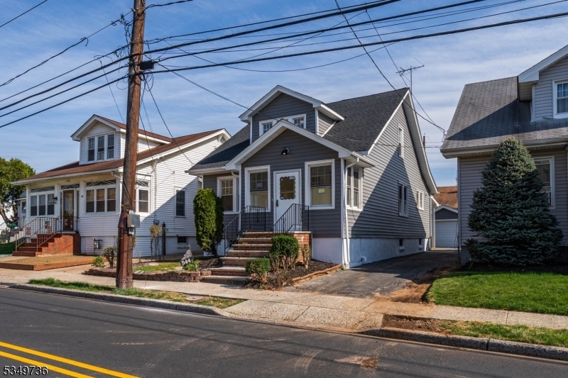 Property Photo: 544 Sweetland Ave NJ 07205