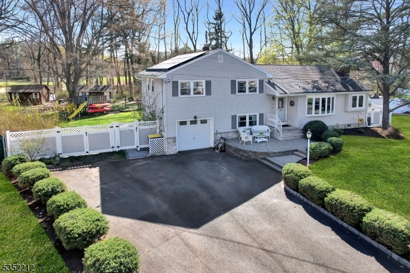 Property Photo: 32 Briar Cir NJ 08812