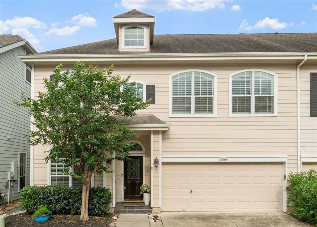 Property Photo: 2666 Shady Acres Landing TX 77008