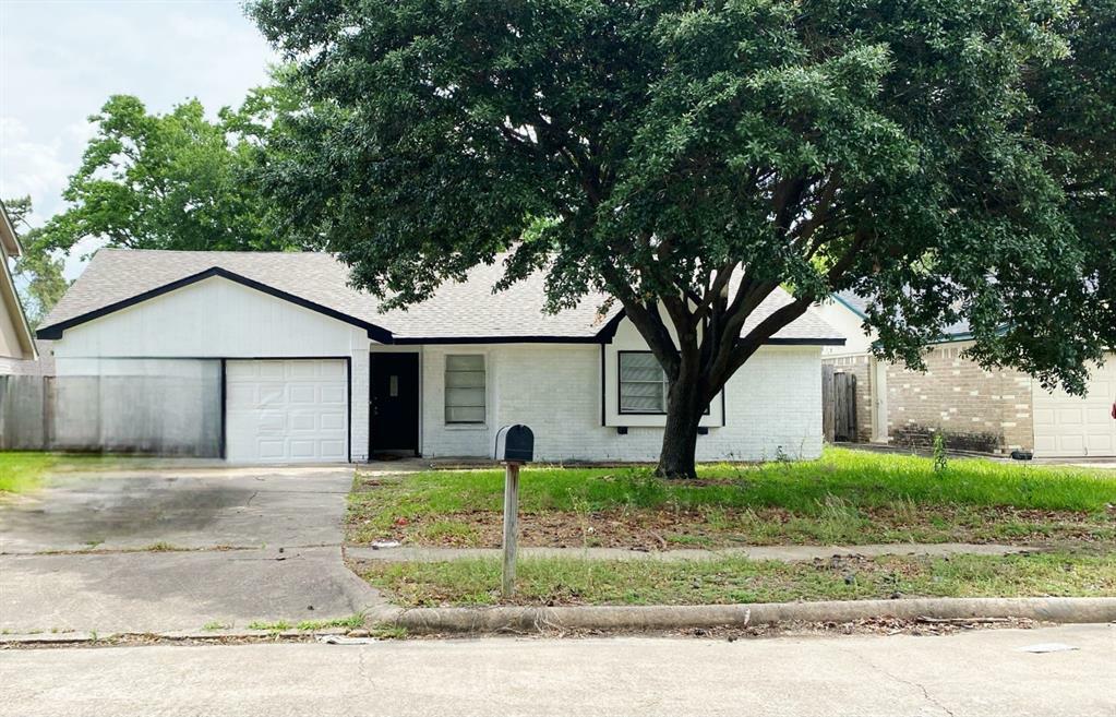 Property Photo: 23302 Whispering Willow Drive TX 77373
