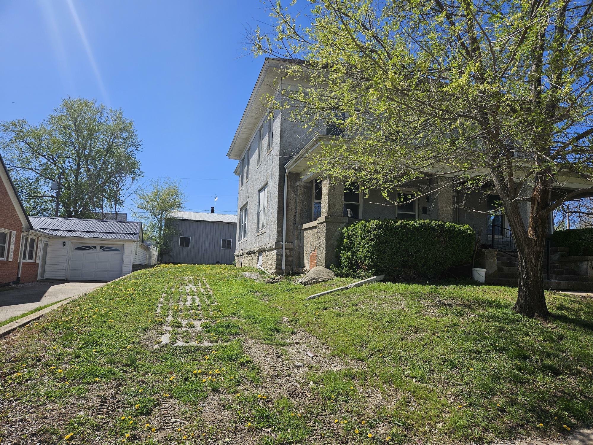 Property Photo: 343 W Caldwell Street MO 65275
