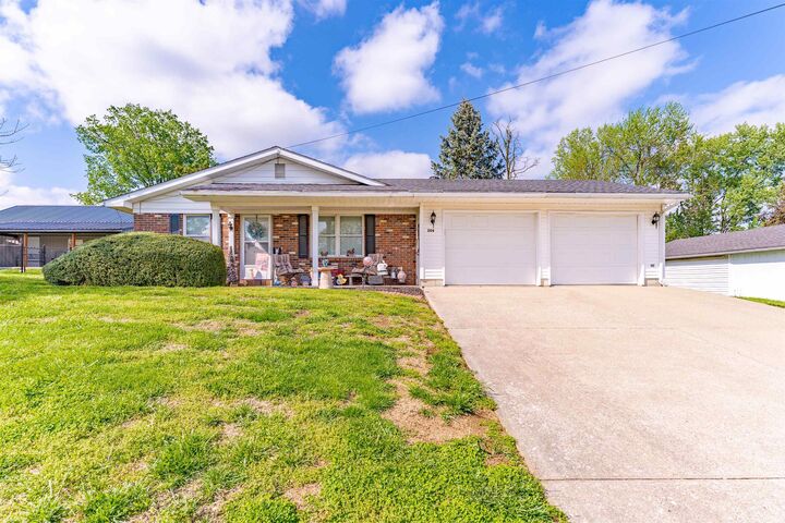 204 E Montgomery Street  Owensville IN 47665 photo