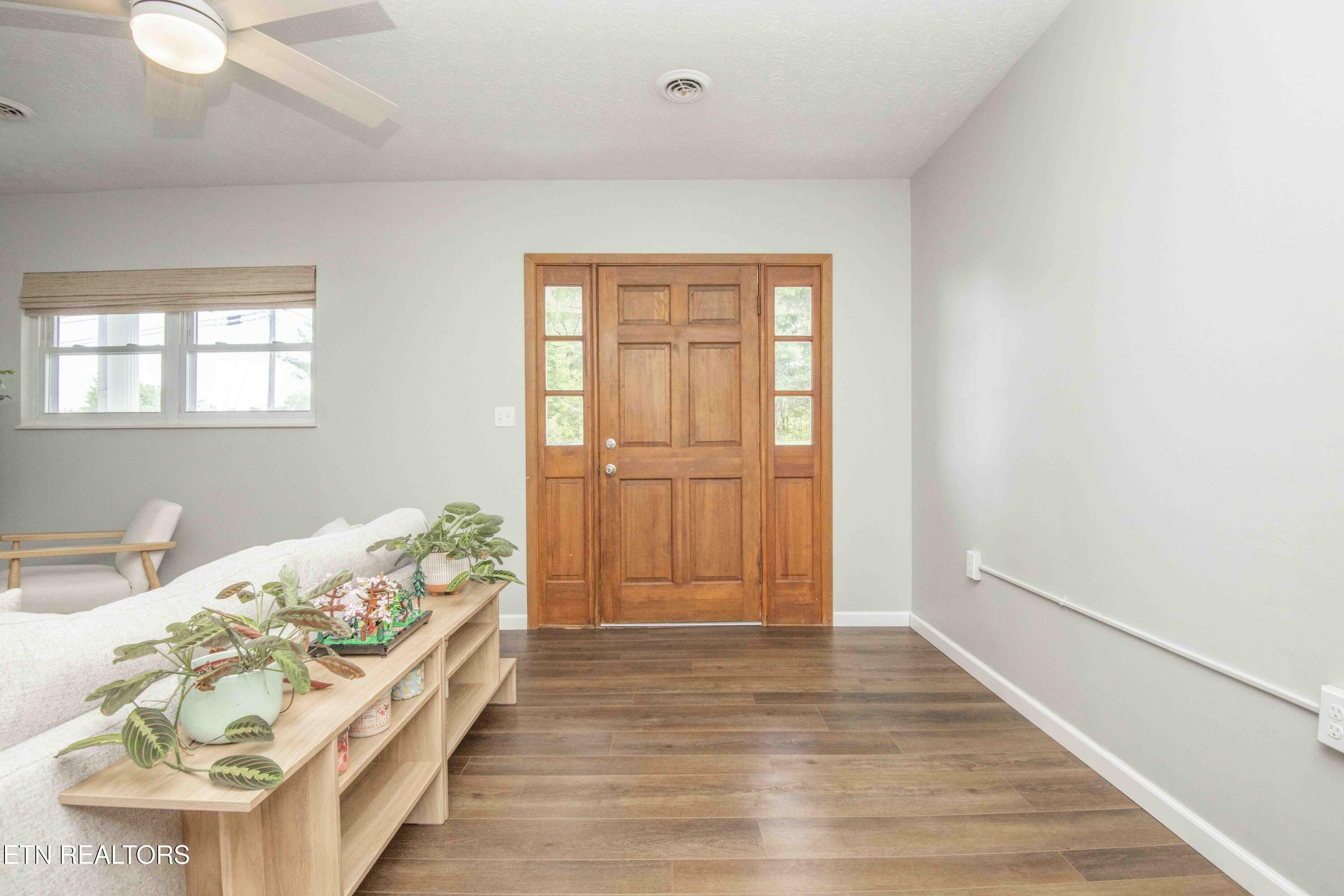 Property Photo: 695 Wine Road TN 37725
