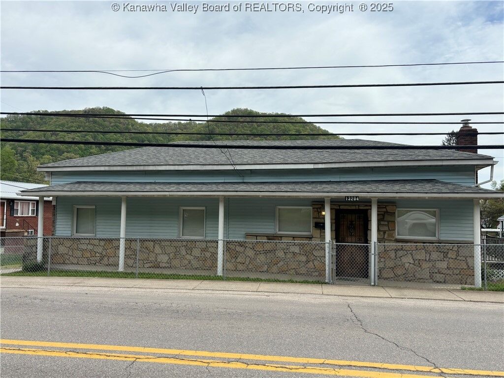Property Photo: 13202 & 13204 Maccorkle Avenue WV 25315