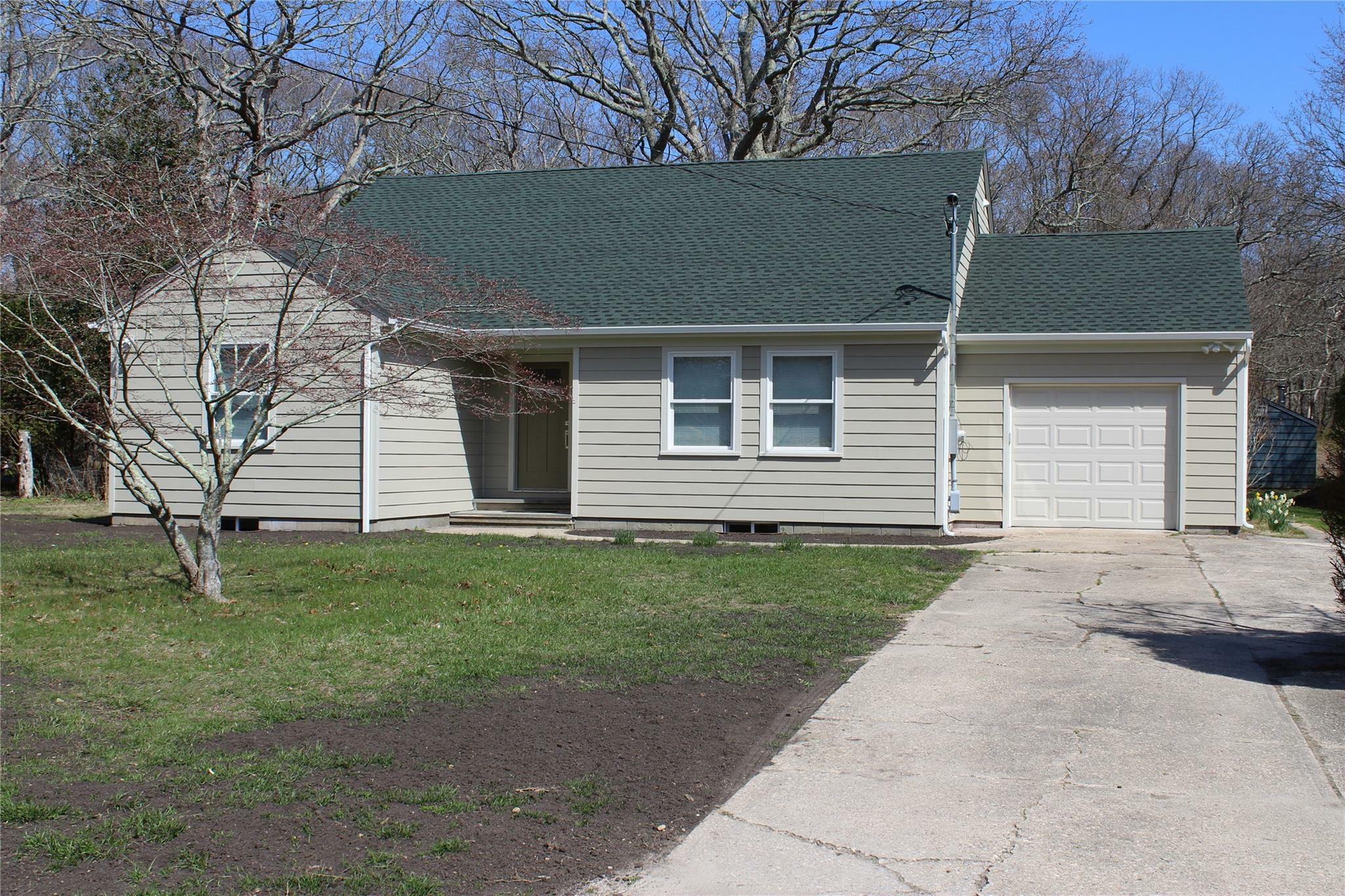 Property Photo: 127 Belleview Avenue NY 11934