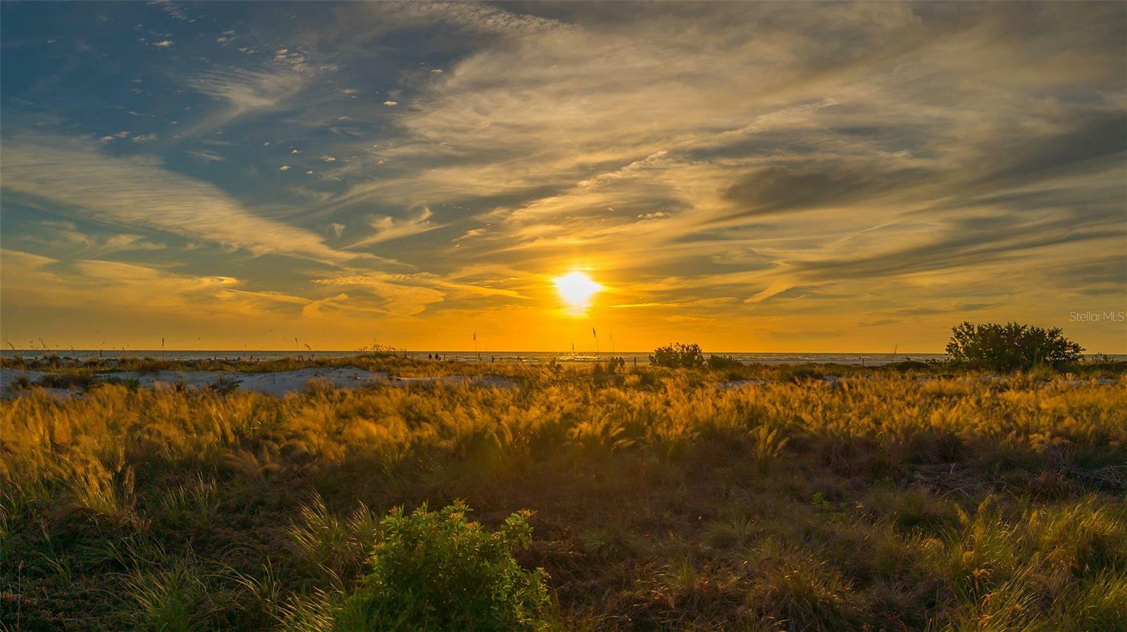 Property Photo: 777 Beach Road 1B FL 34242