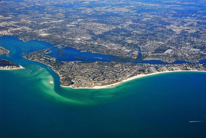 Property Photo: 777 Beach Road 1B FL 34242