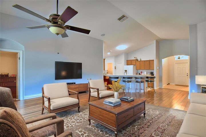 Property Photo: 3684 Madbury Circle FL 33810