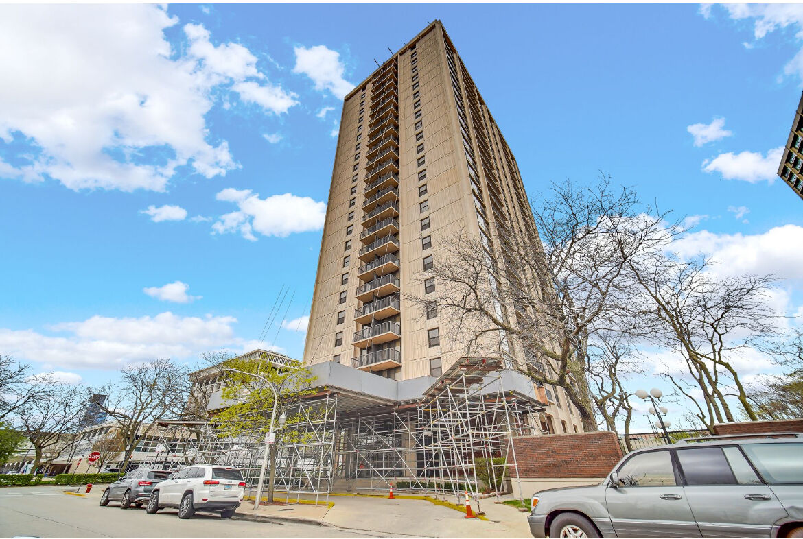 Property Photo:  2605 S Indiana Avenue 305  IL 60616 