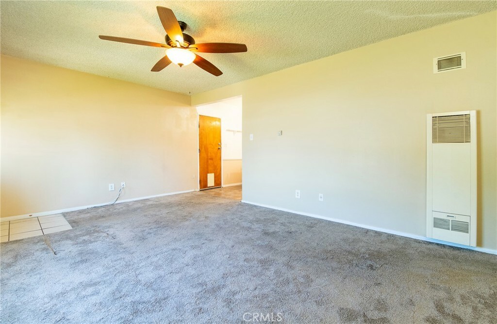 Property Photo: 9052 Laurel Avenue CA 90605