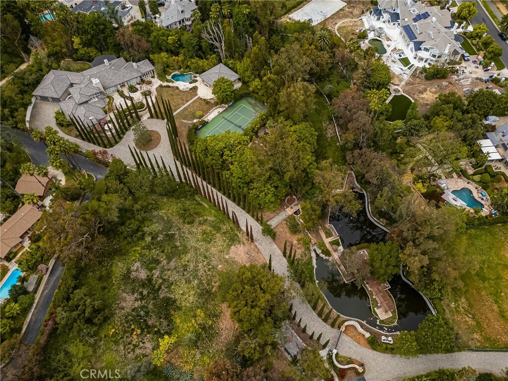 Property Photo: 2122 Lower Lake Drive CA 92705