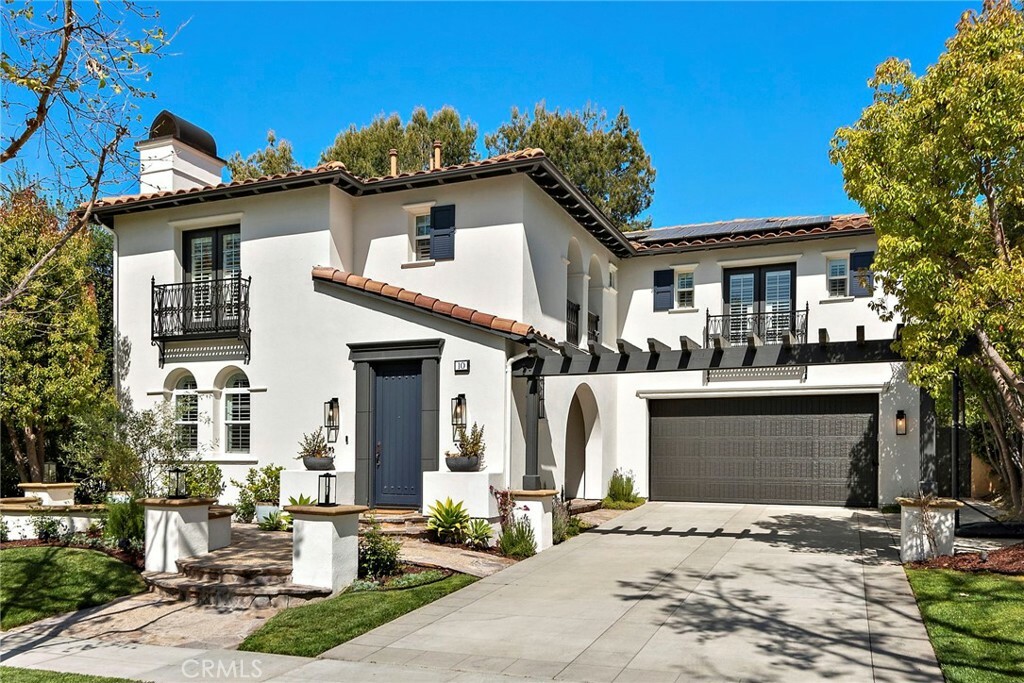 Property Photo: 10 Basilica Place CA 92694