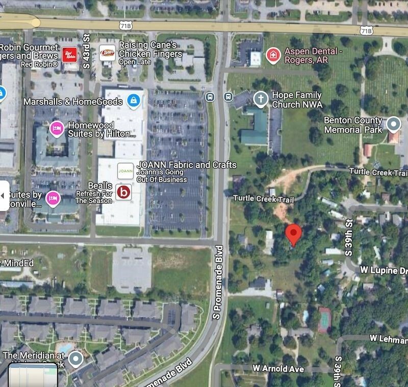 Property Photo: 311 1/2 Promenade Boulevard AR 72758