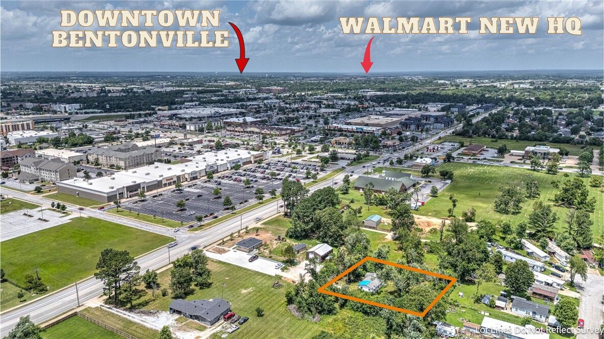 Property Photo:  311 1/2 Promenade Boulevard  AR 72758 