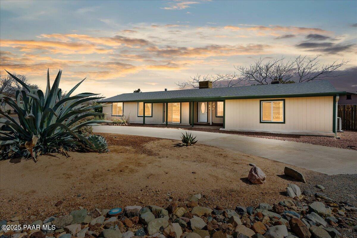Property Photo: 2733 N Kings Highway W AZ 86314