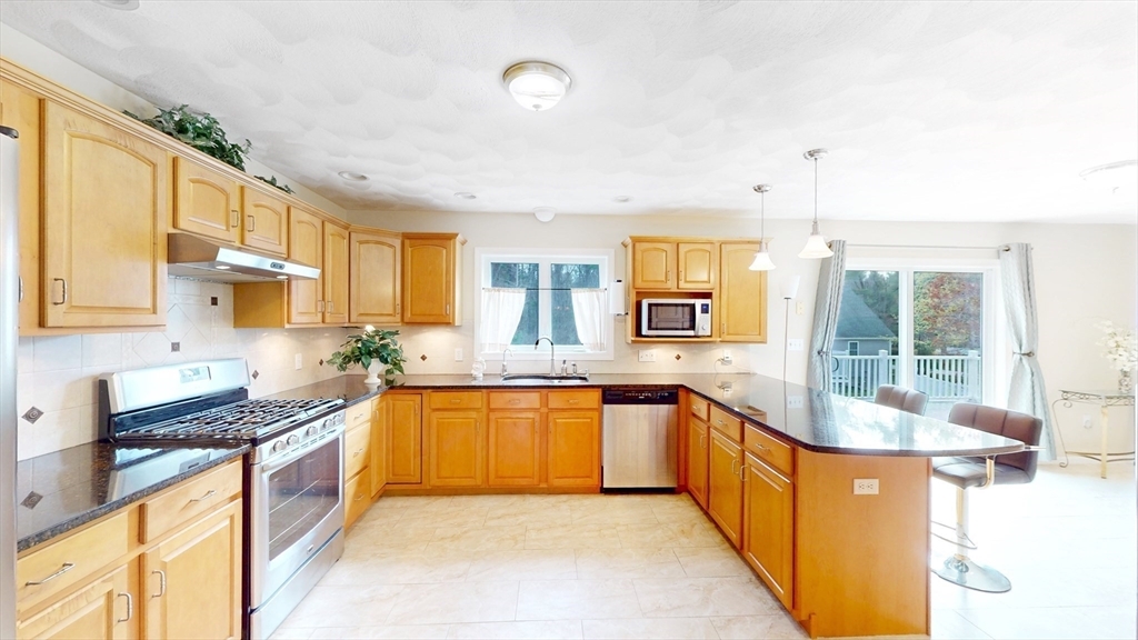 Property Photo: 25 Kennedy Ave MA 01821