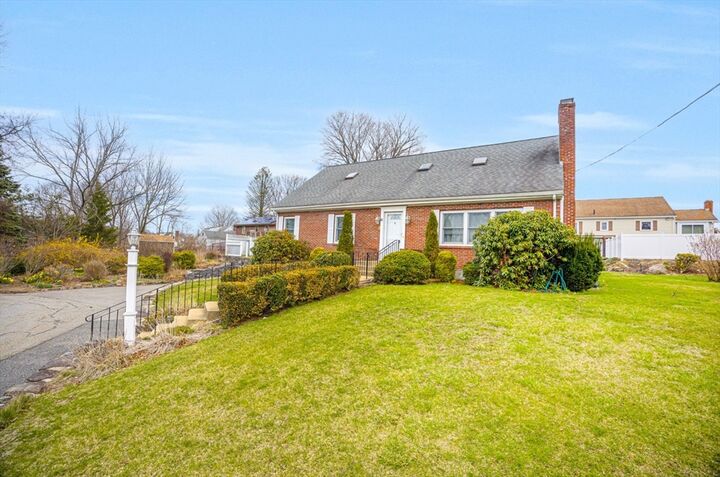 Property Photo: 41 Kane Dr MA 01752